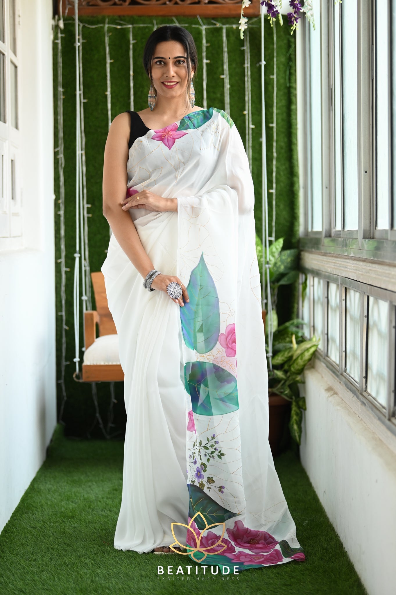 White Viscose Handpainted Saree