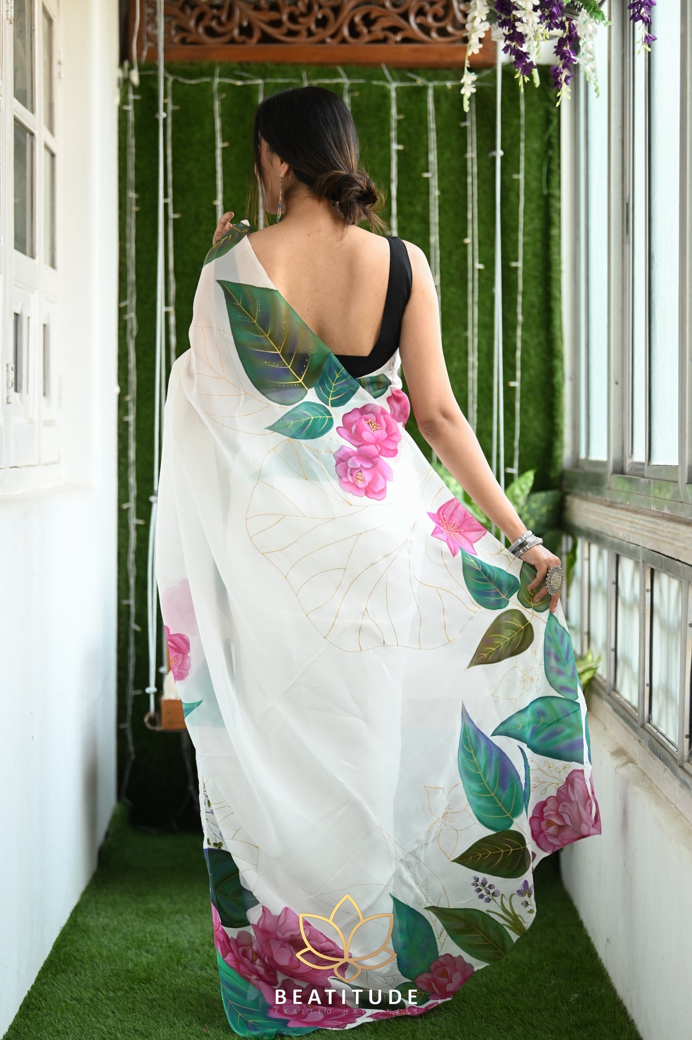 White Viscose Handpainted Saree
