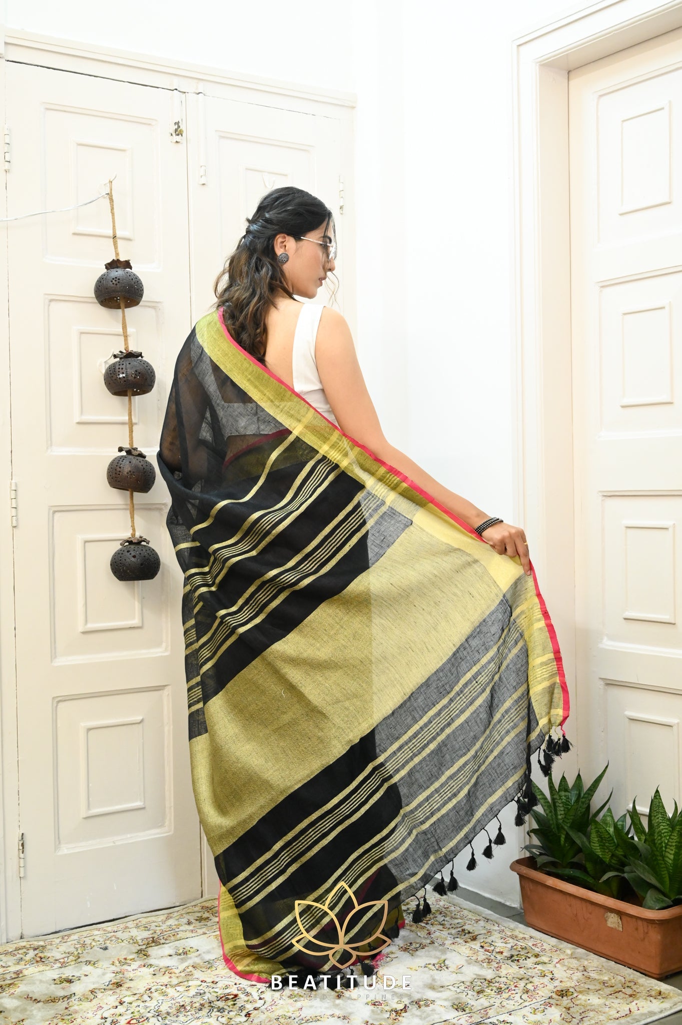 Black Handwoven Linen Saree