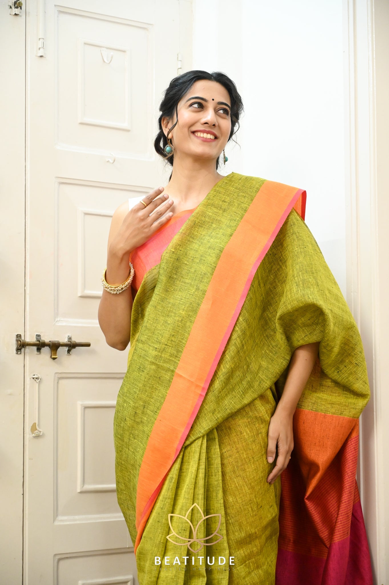 Light Green Handwoven Linen Saree