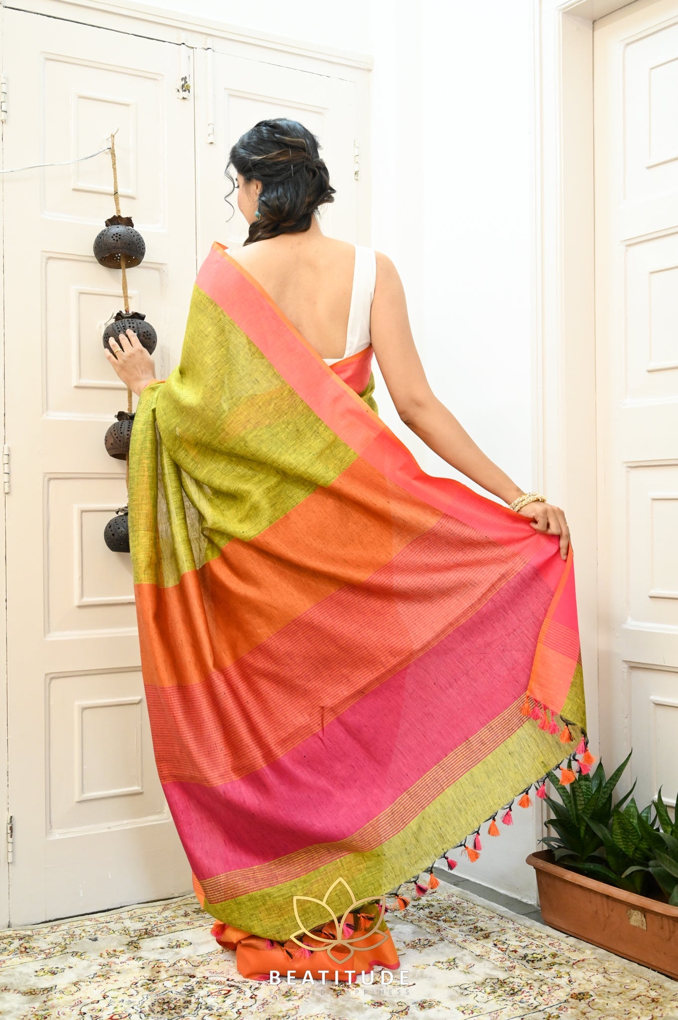 Light Green Handwoven Linen Saree