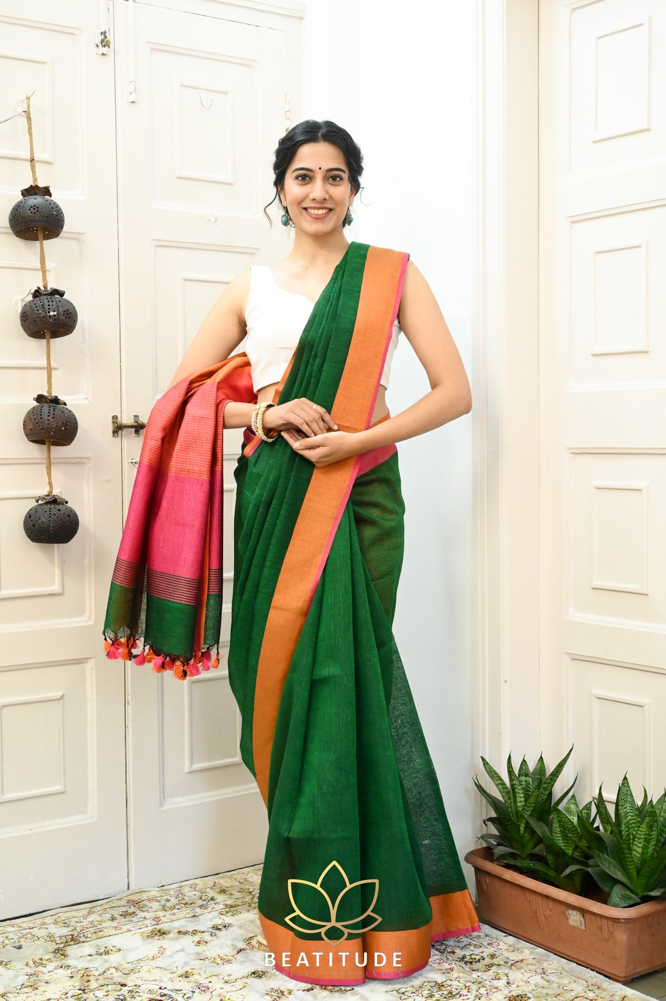 Dark Green Handwoven Linen Saree