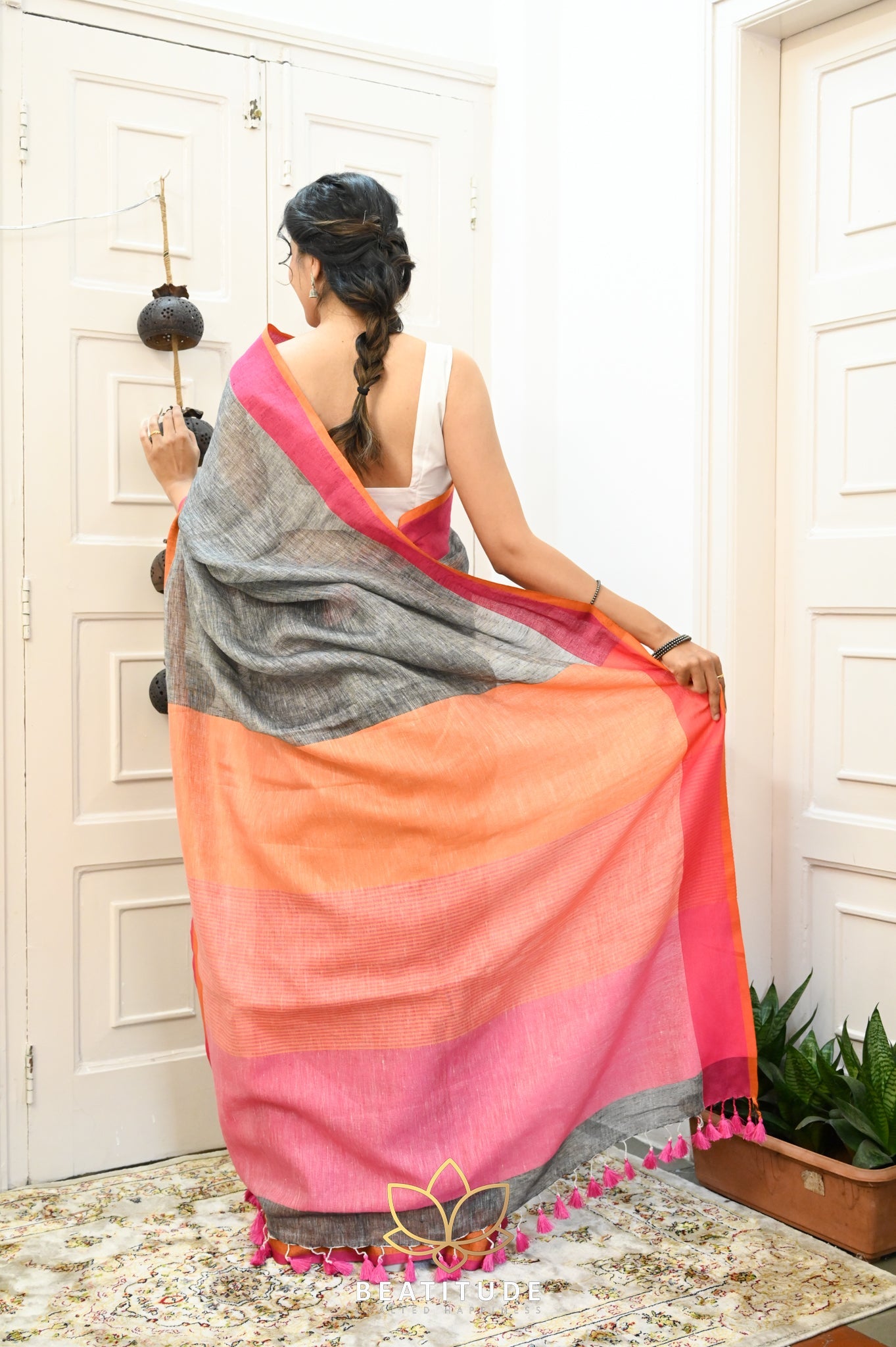 Grey Handwoven Linen Saree