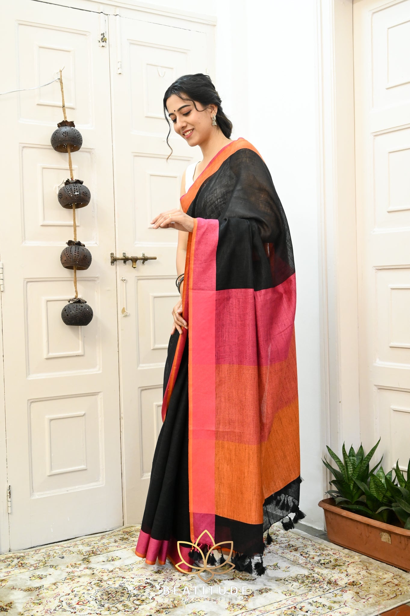 Black Handwoven Linen Saree