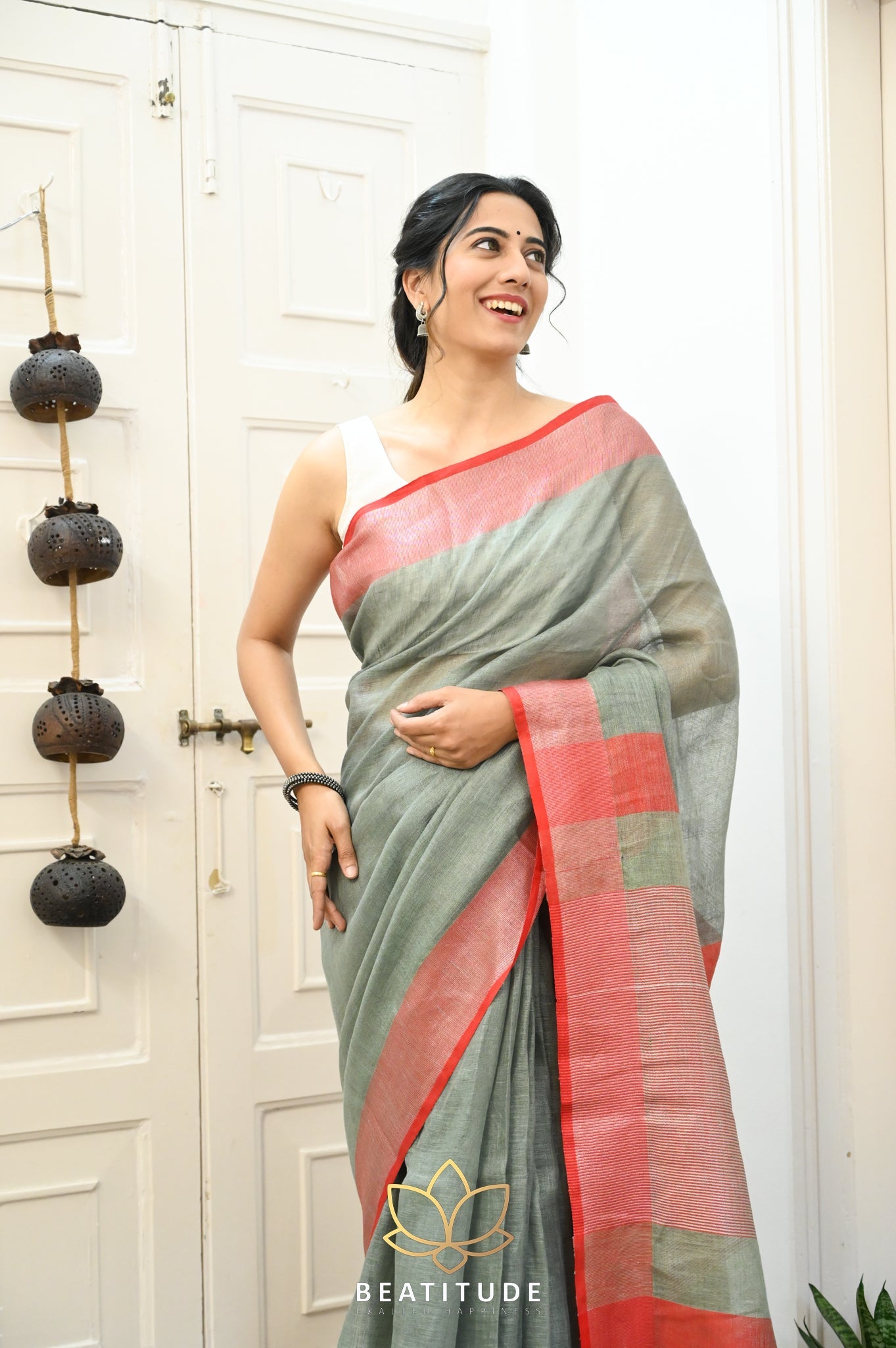 Grey Handwoven Linen Saree
