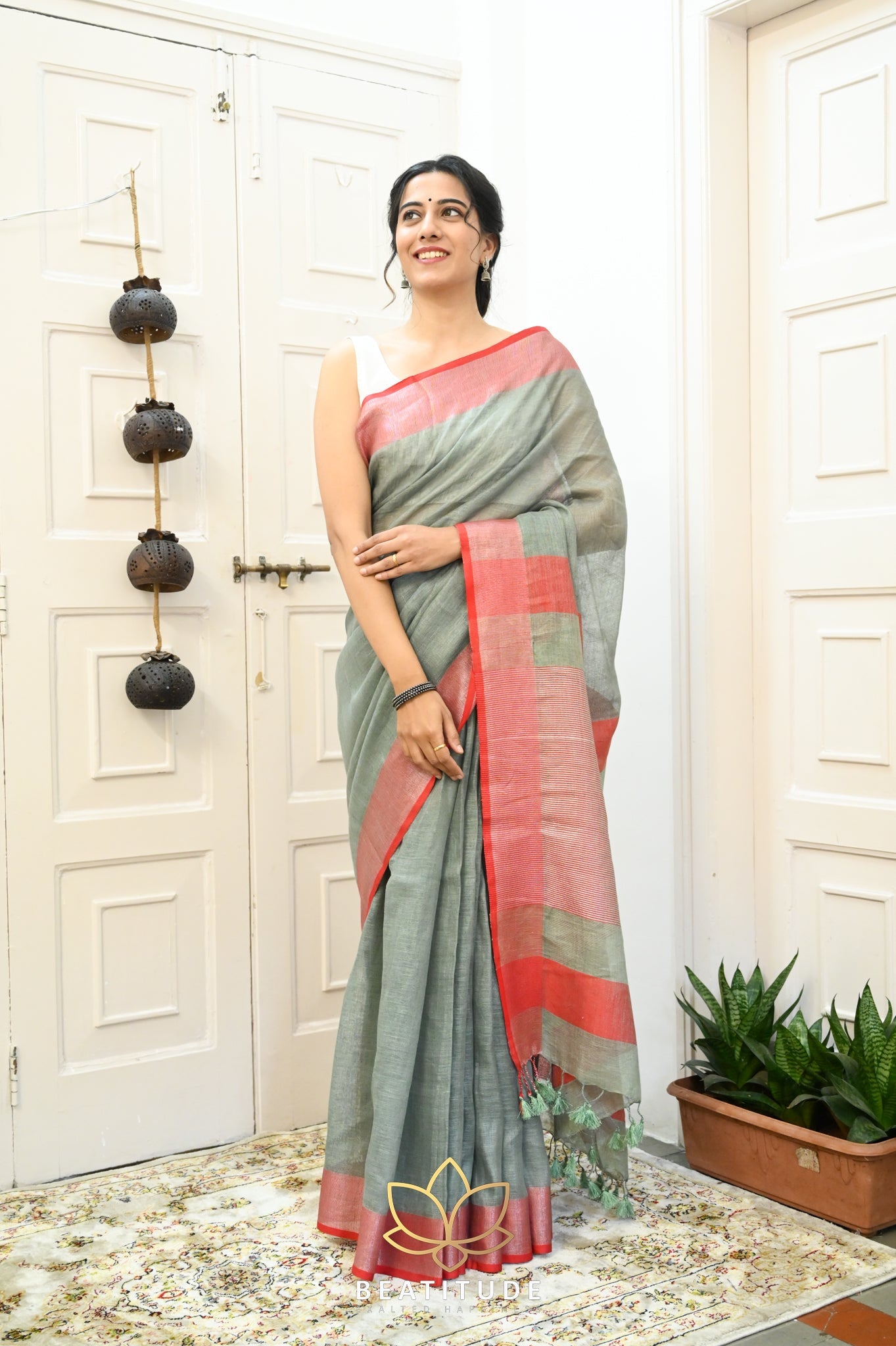 Grey Handwoven Linen Saree
