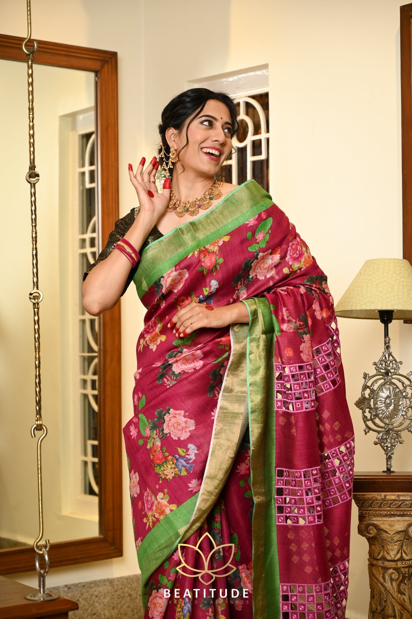 Pink Handwoven Tussar Floral Digital Print Silk Saree With Cutwork