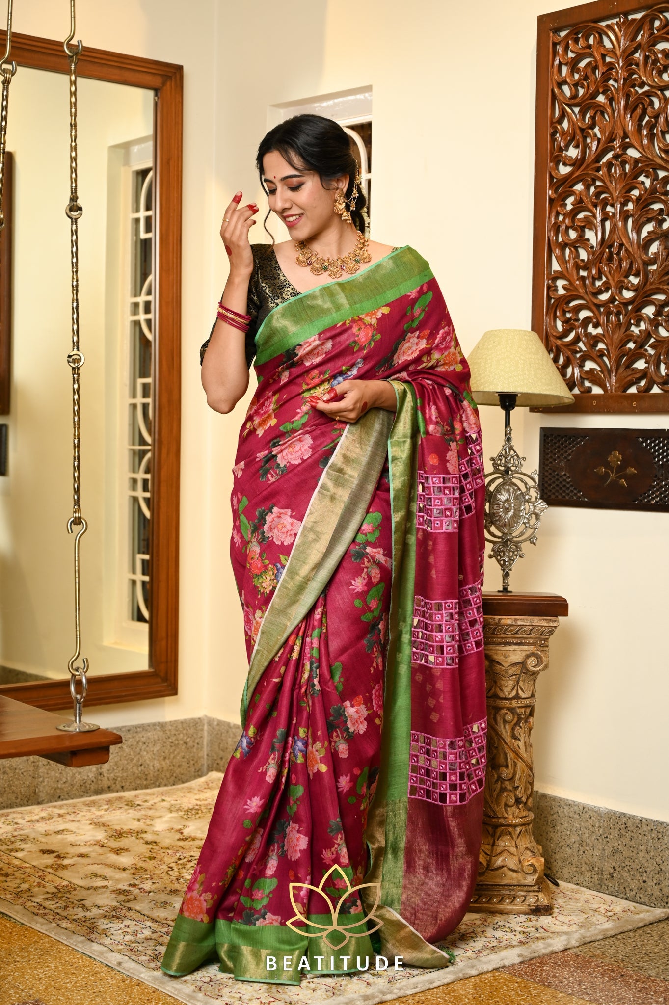 Pink Handwoven Tussar Floral Digital Print Silk Saree With Cutwork