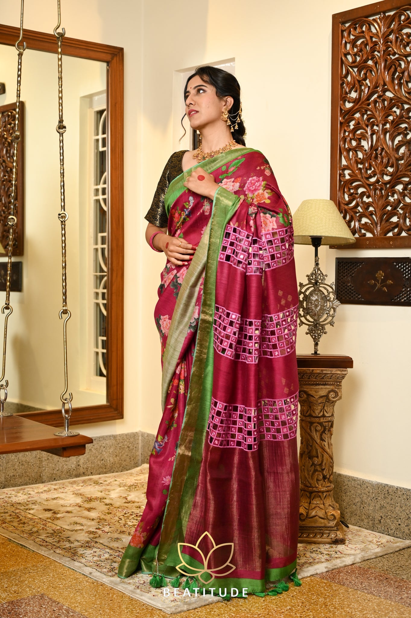 Pink Handwoven Tussar Floral Digital Print Silk Saree With Cutwork